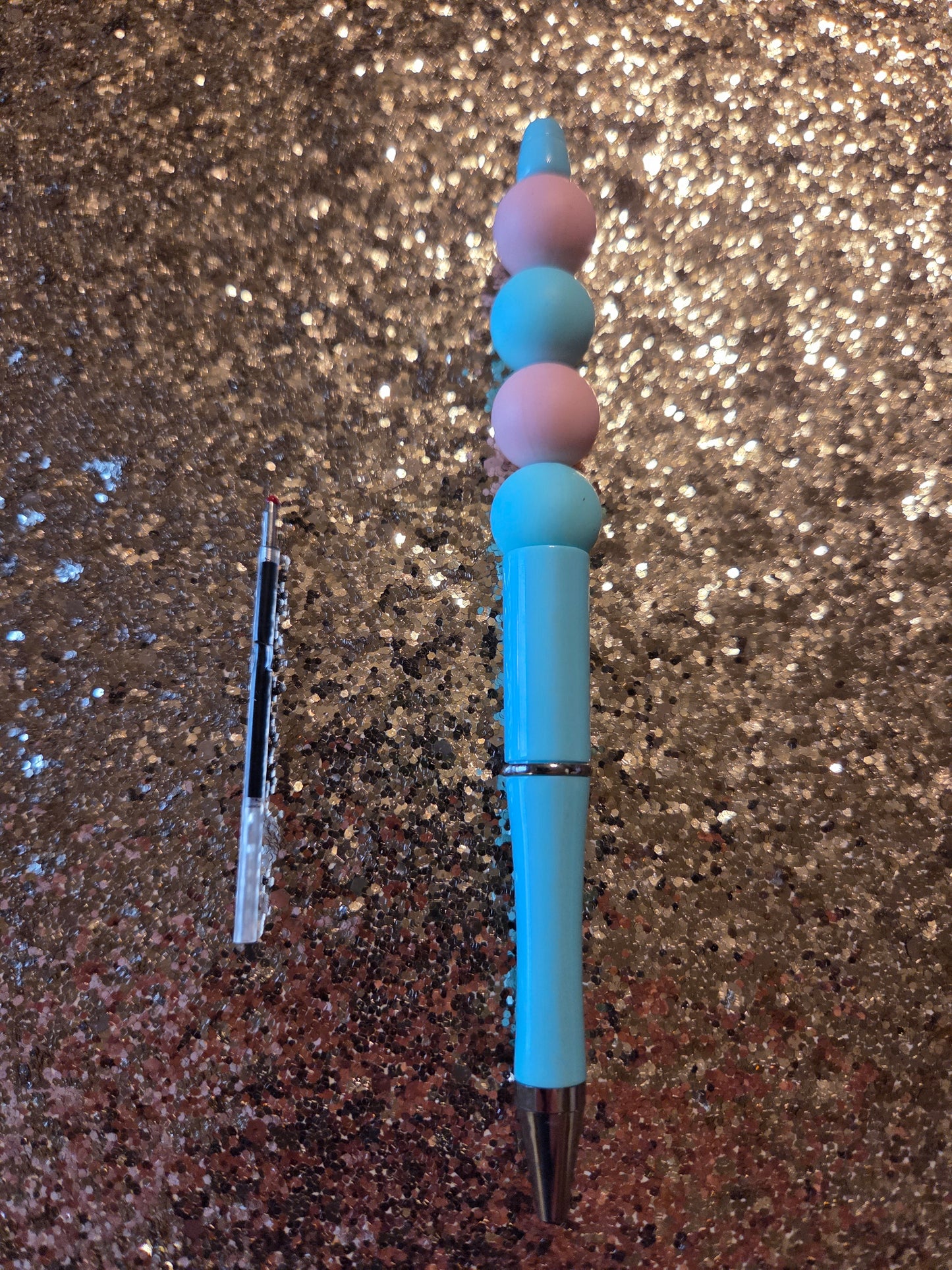 Bubblegum Pen with one Ink Refill