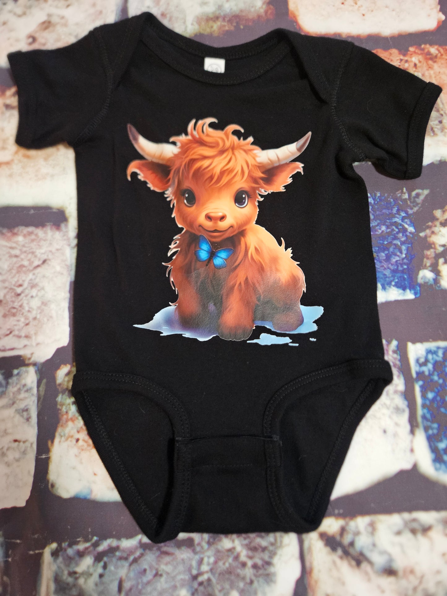 Highland Cow T