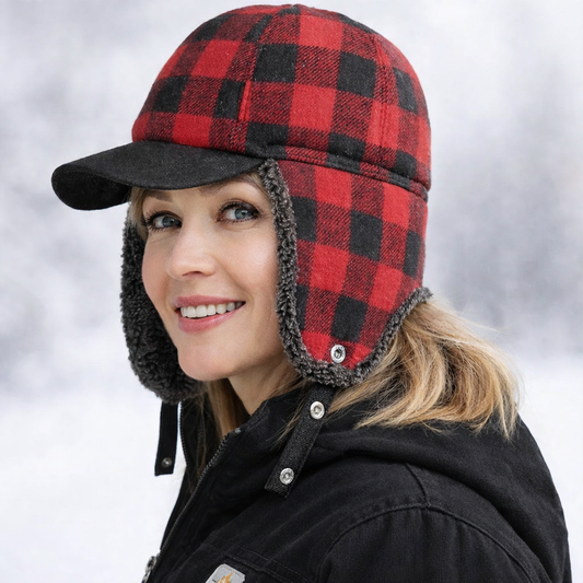 Buffalo Plaid Winter Cap with chin strap size LARGE 22-23"