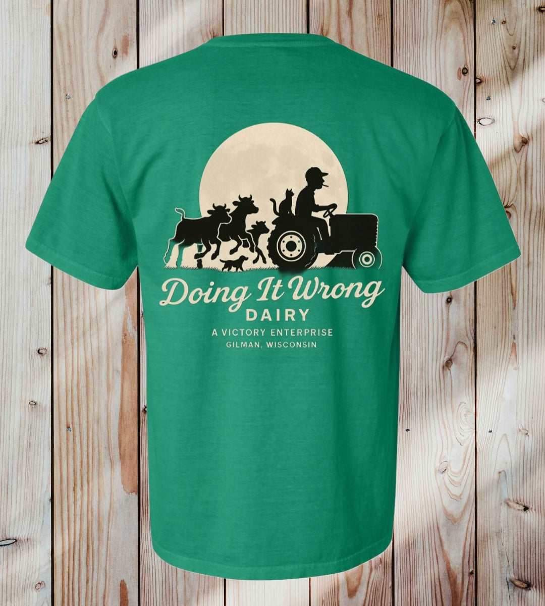 Comfort Colors 6030CC Pocket T - Doing it Wrong Dairy Apparel, Green