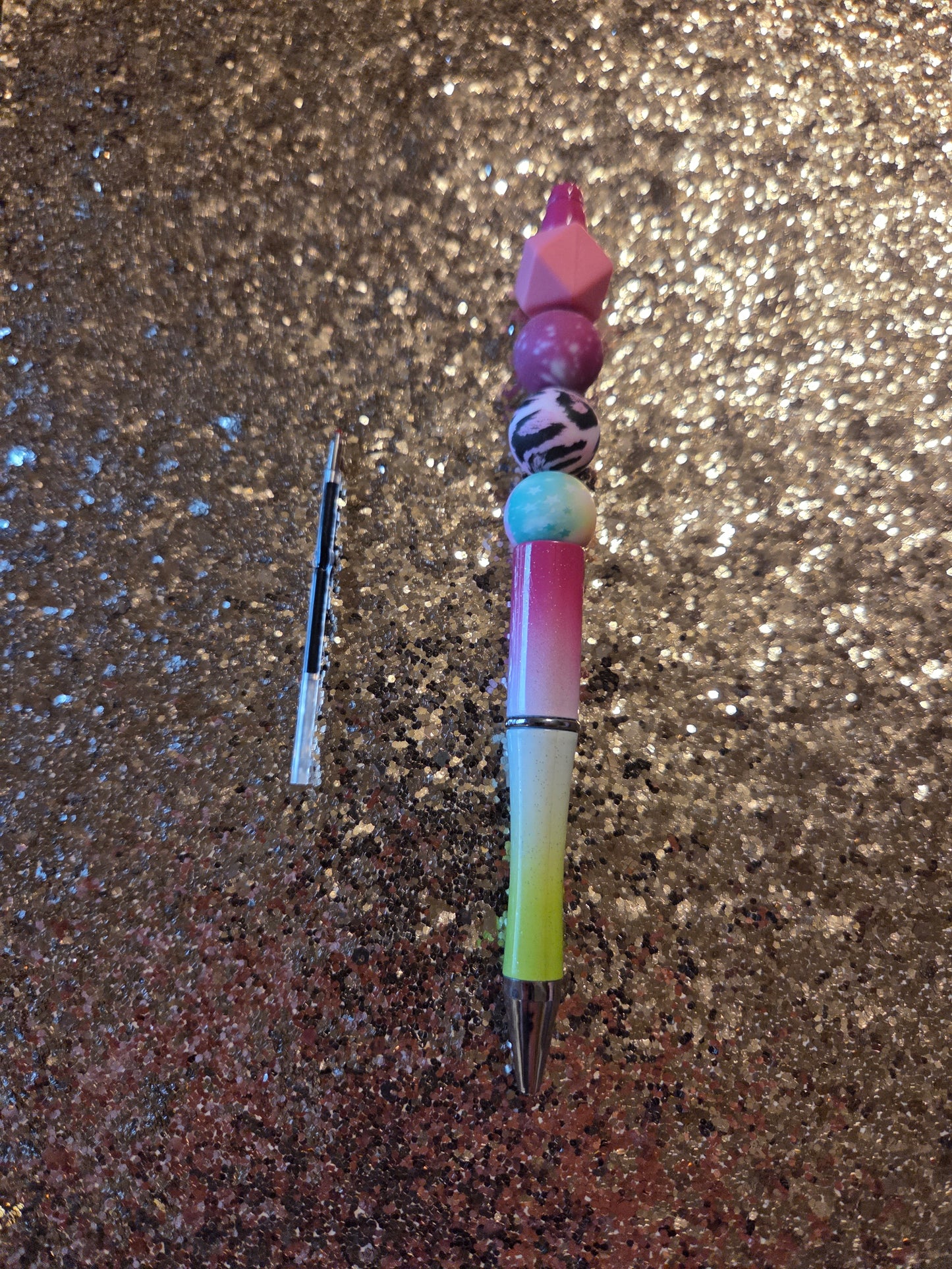 Rainbow Pen with one Ink Refill